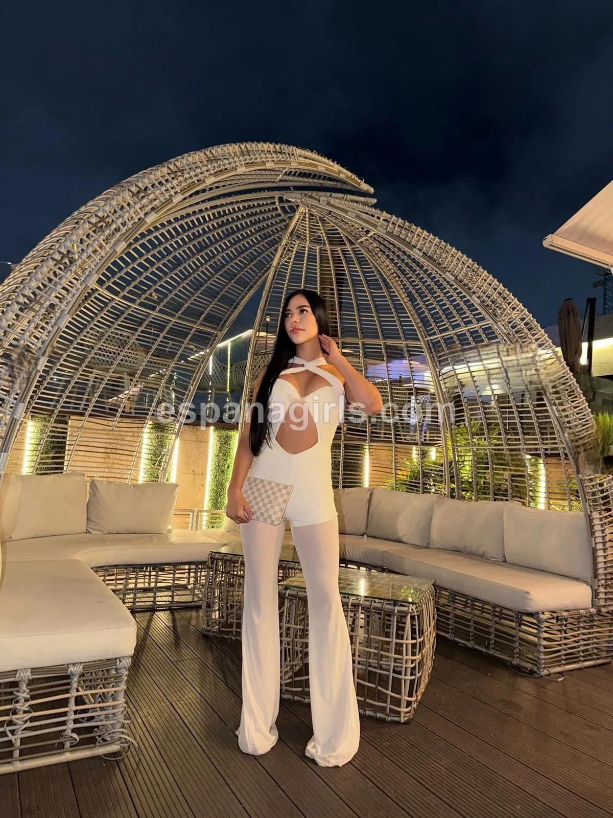 Nicole, Colombiana — acompañante en Vigo