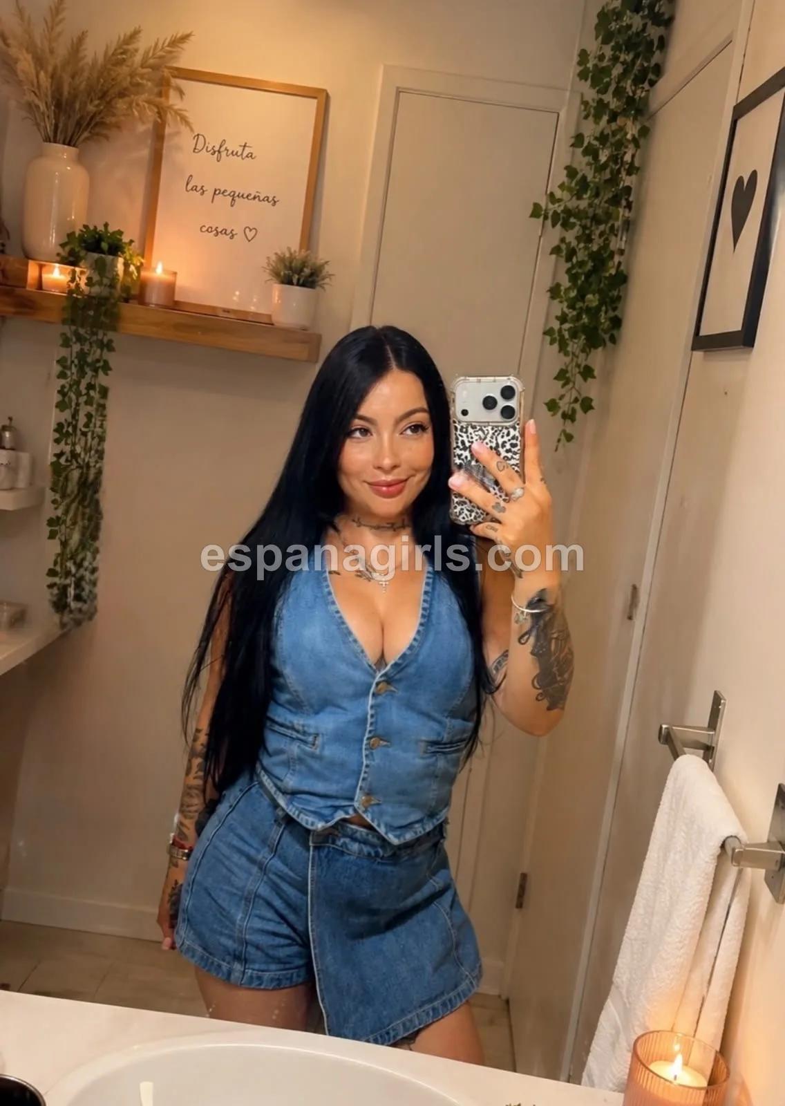 Kim, Colombiana — acompañante en Vitoria