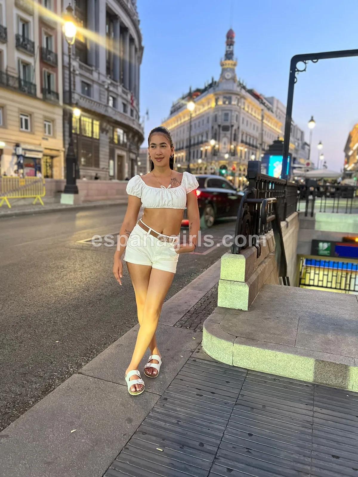 Mía, Venezolana — acompañante en Vigo