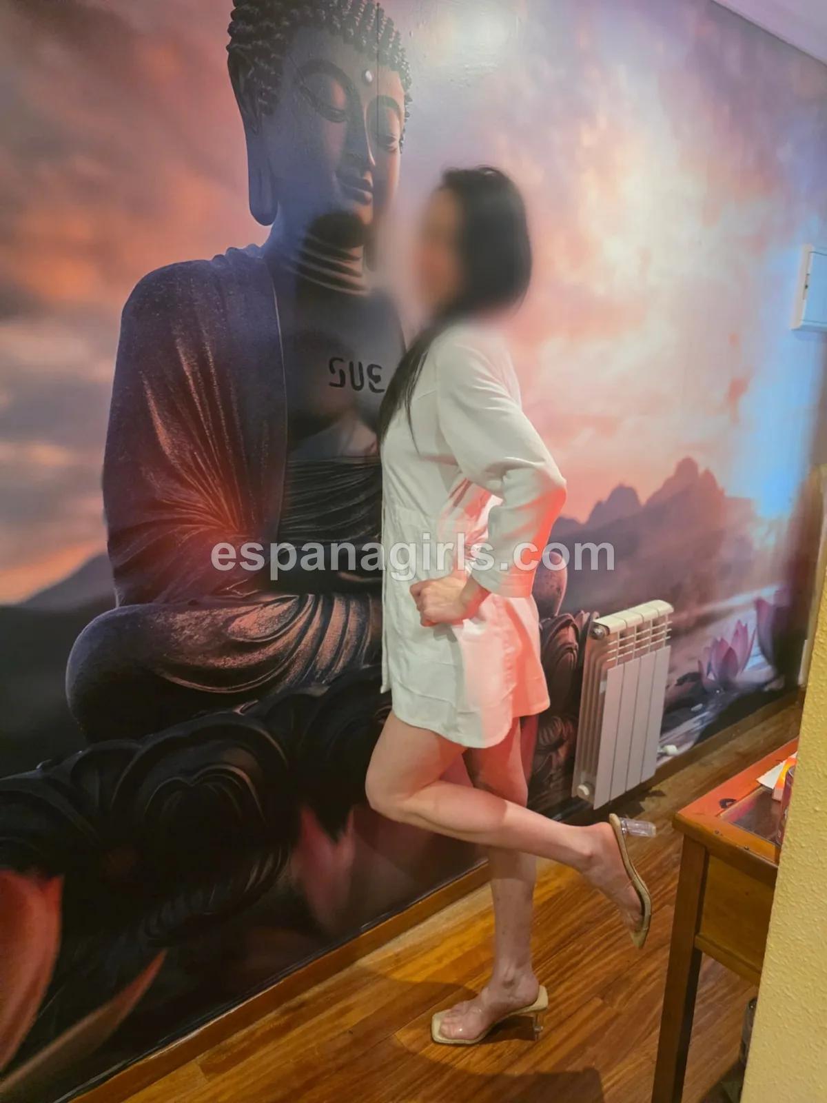 Mia, Española — acompañante en Vigo