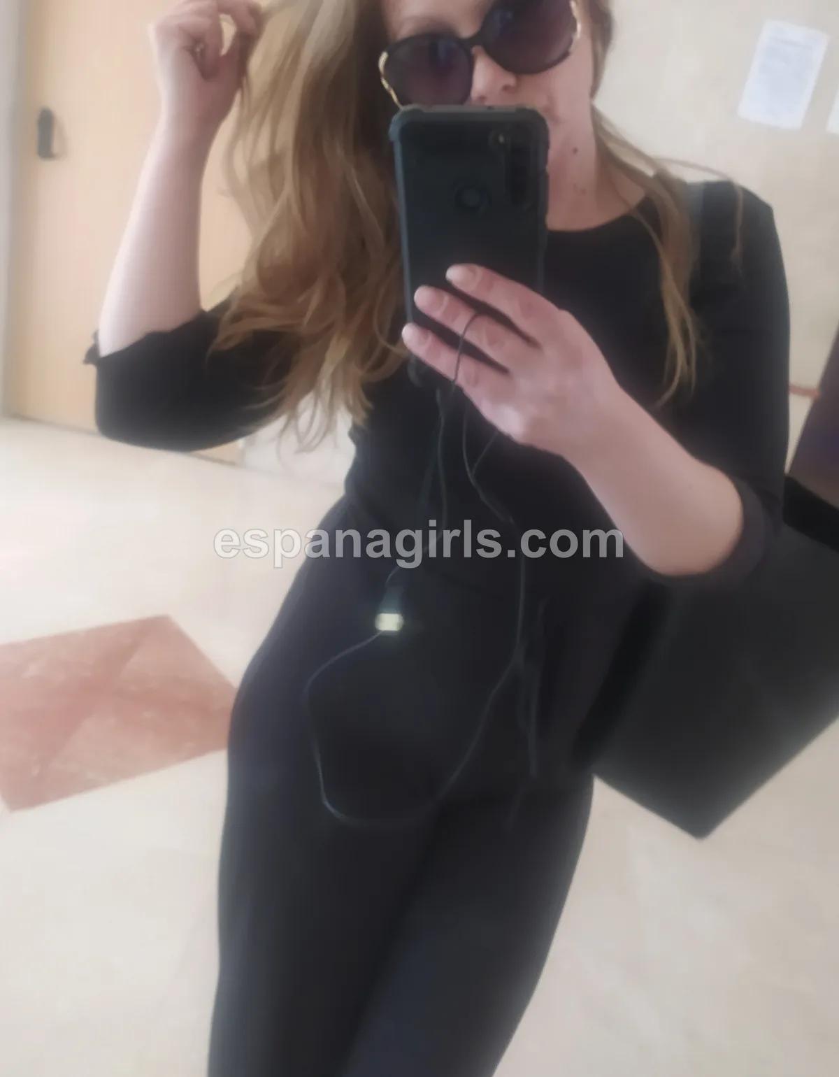 Ana, Europea — acompañante en Alicante