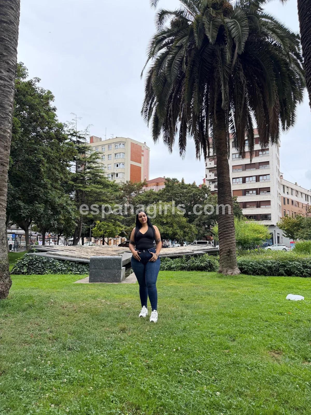 Valentina, Colombiana — acompañante en Gijón
