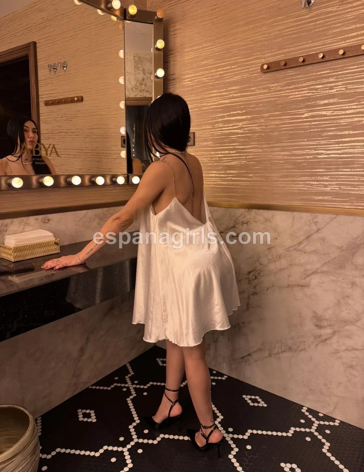 Ximena, Venezolana — acompañante en Santander