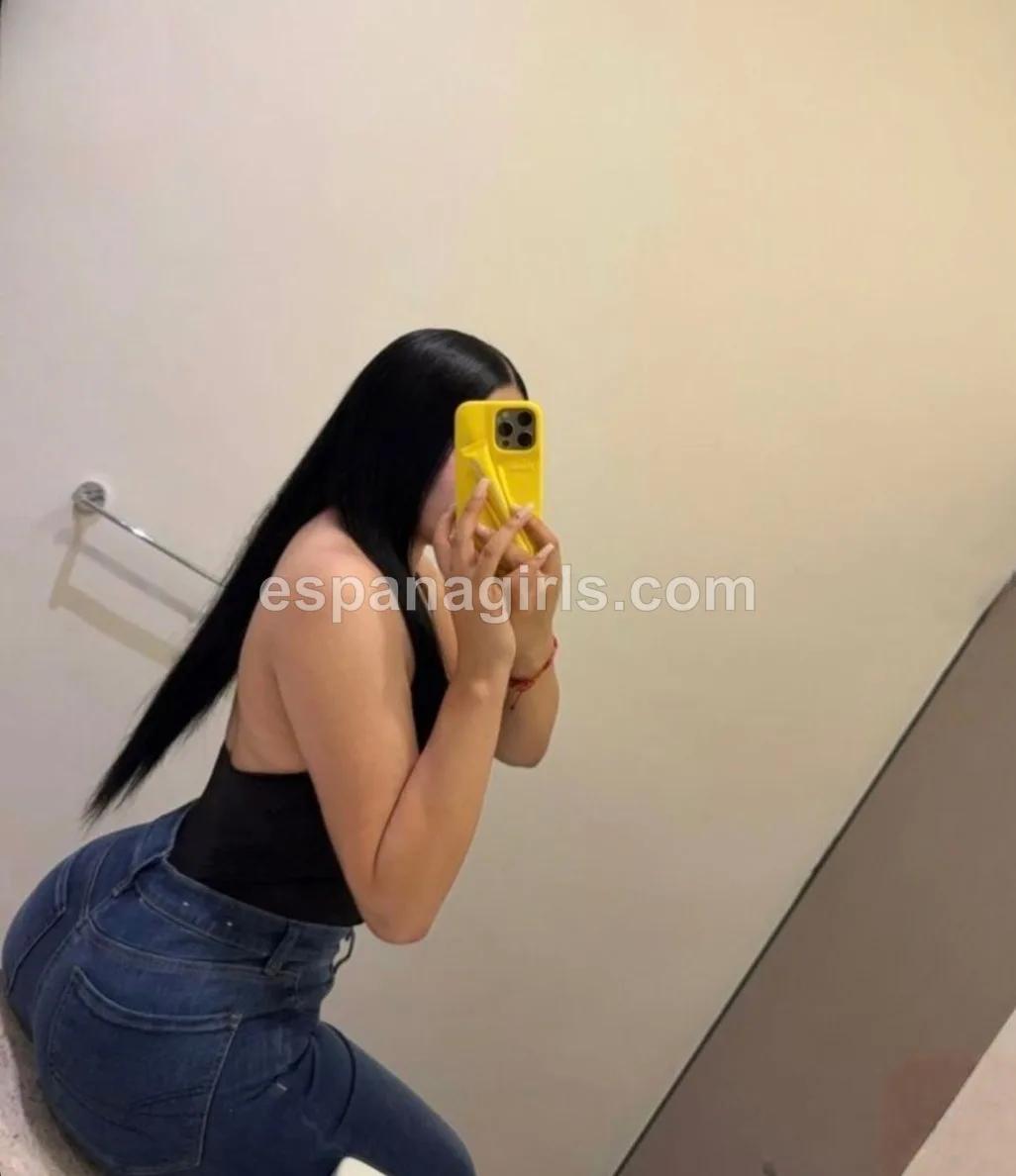 Sharlot, Colombiana — acompañante en Gijón