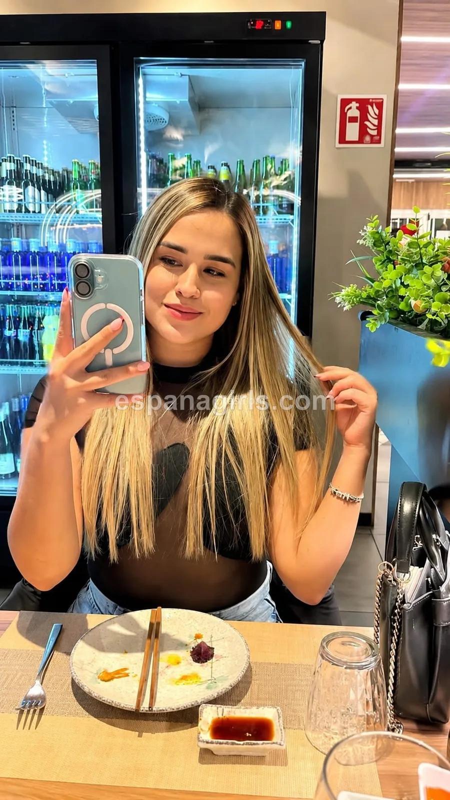 Ariadna, Venezolana — acompañante en Gijón