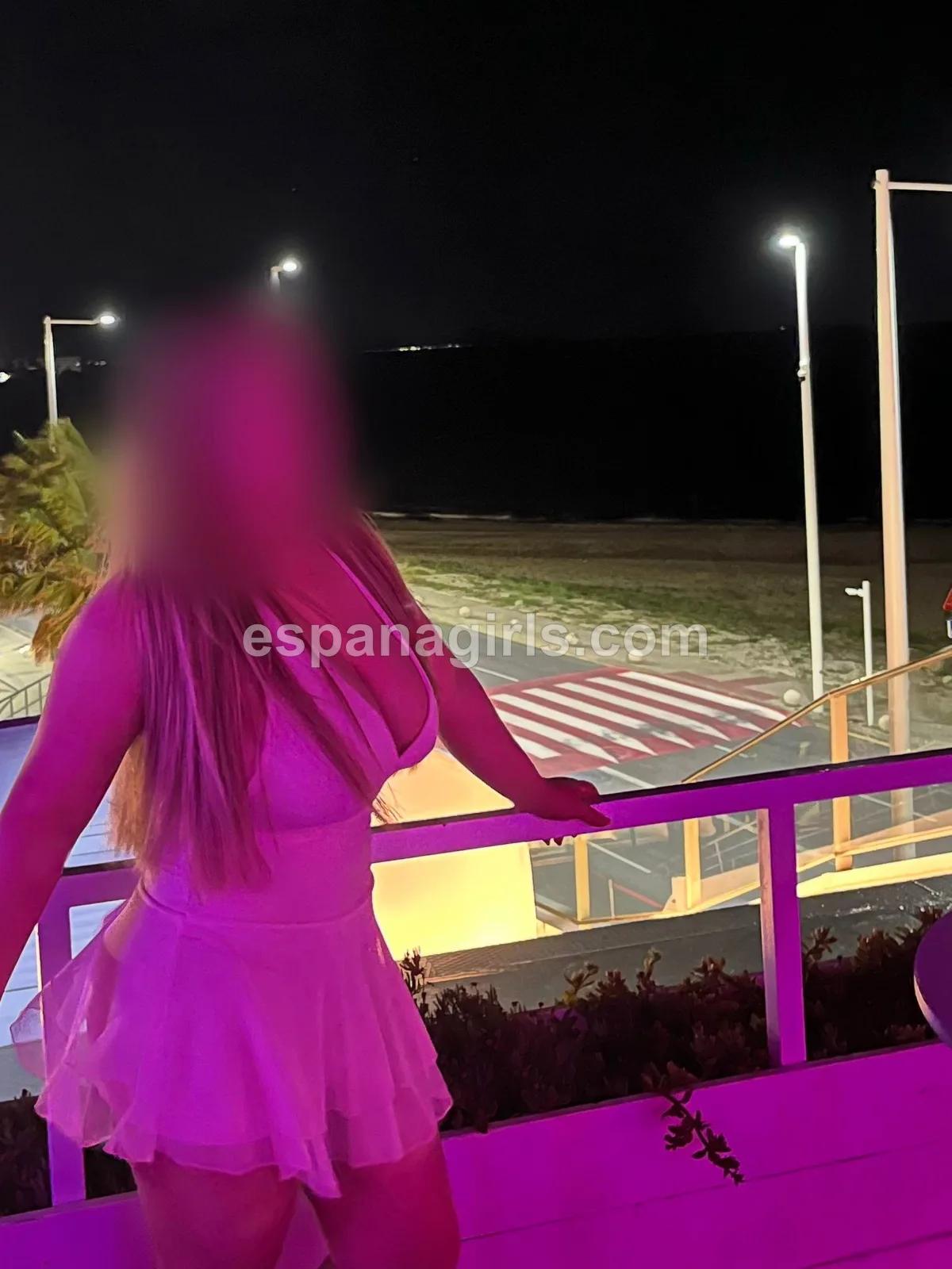Esmeralda, Española — acompañante en Albacete