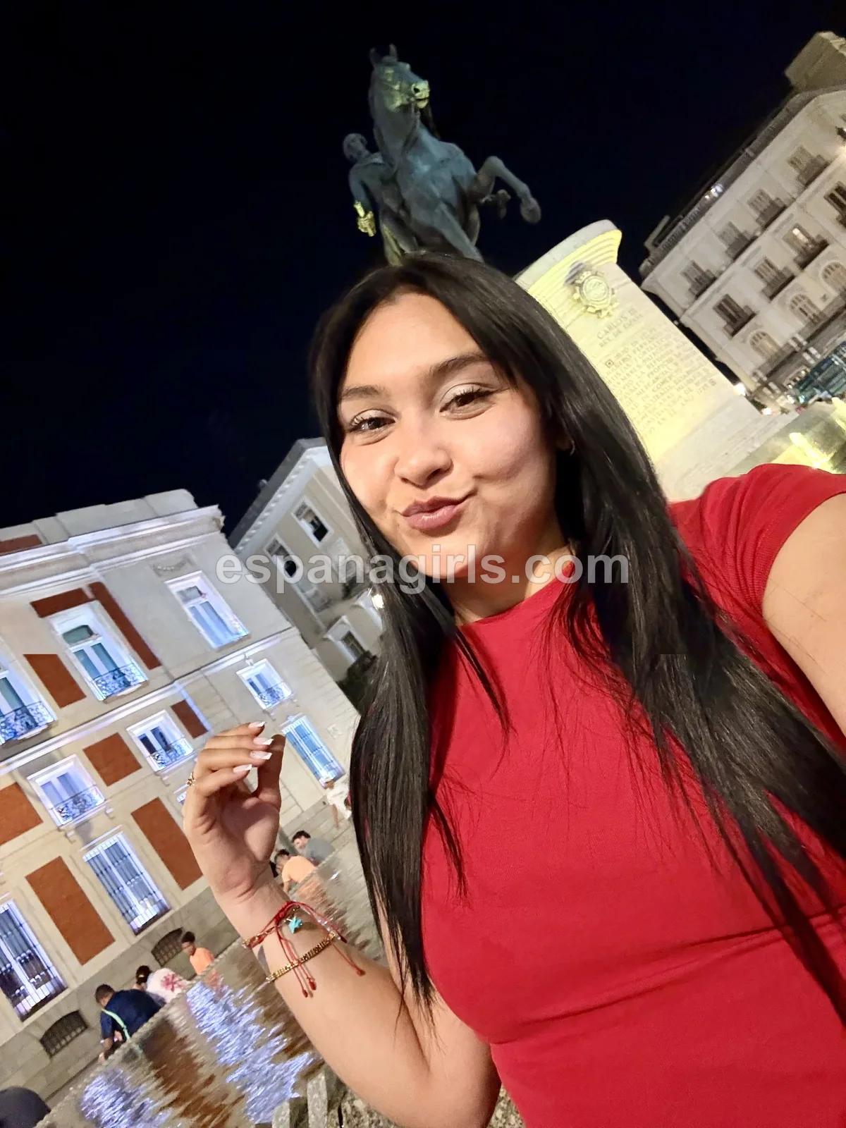 Cristal, Colombiana — acompañante en Vigo