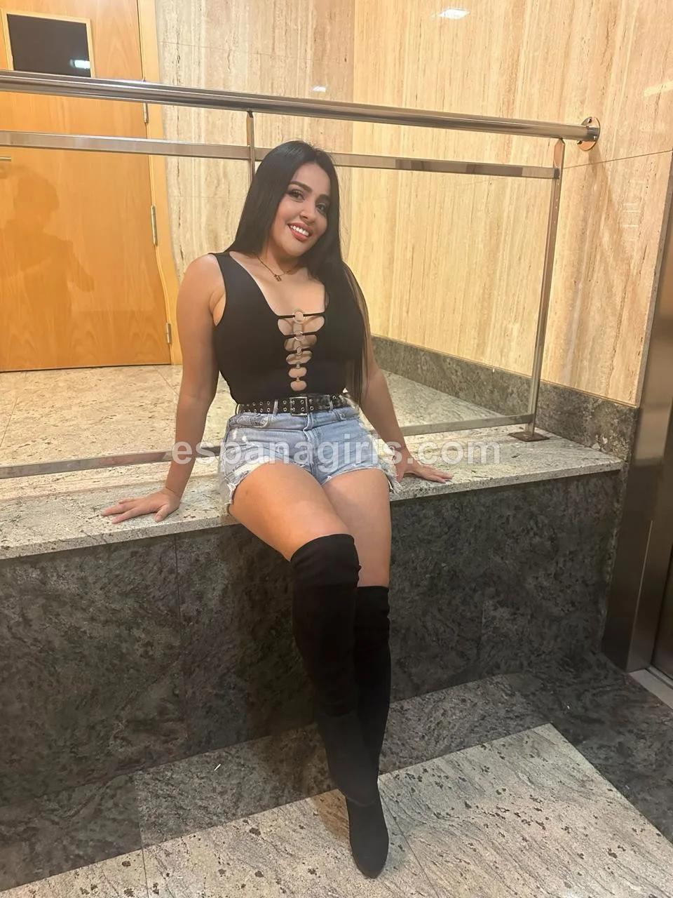 Angela, Colombiana — acompañante en Gijón