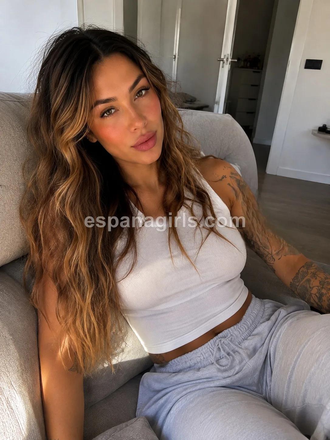 Oriana una muñeca encantadora, Colombiana — acompañante en Mallorca