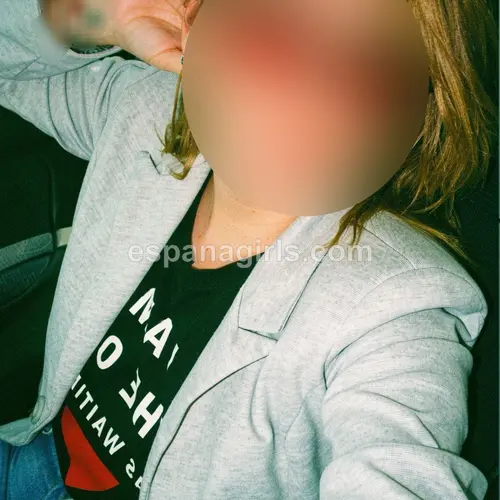 Sonia una chica latina natural, acompañante en Madrid