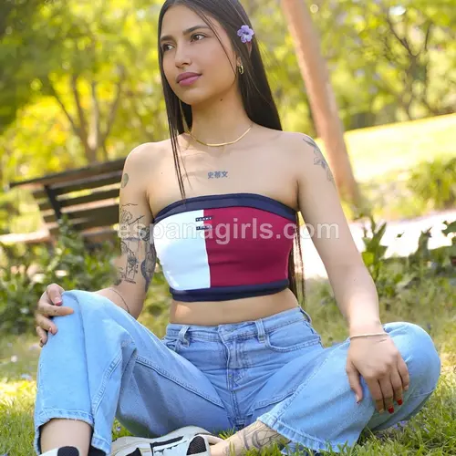 Yasmin, acompañante en Valencia