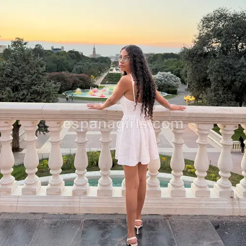Alana venezolana recién llegada — foto en Zaragoza