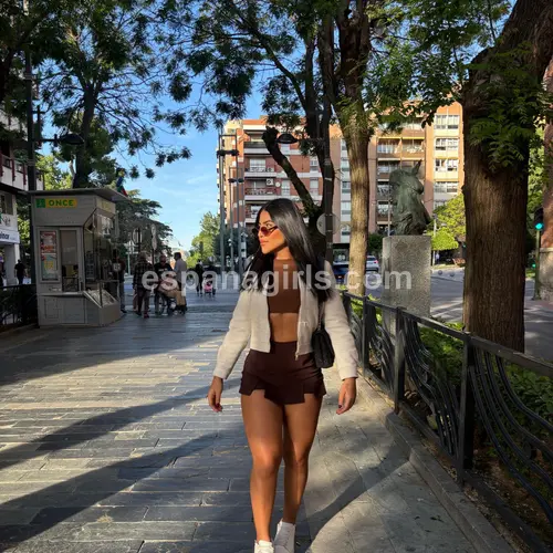 Nia, acompañante en Zaragoza