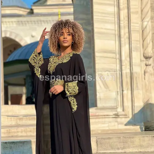 Victoria, acompañante en Zaragoza