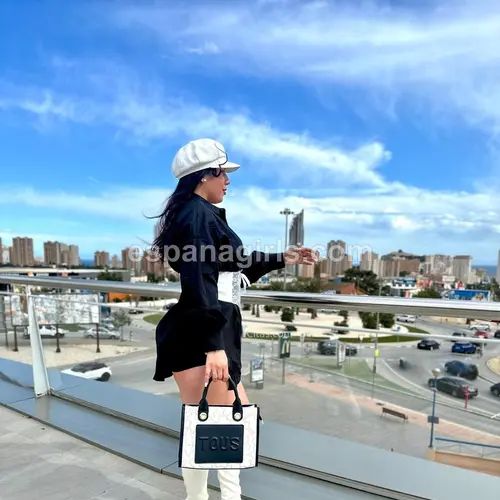 Celeste — foto en Valencia