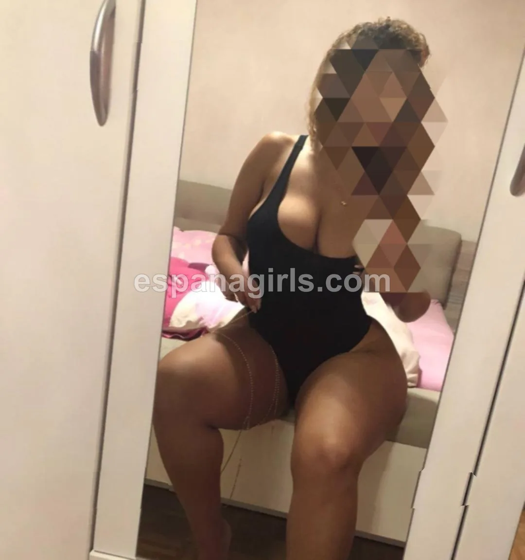 Vicky Ven A Pasarlo, 35 años, en Rubí