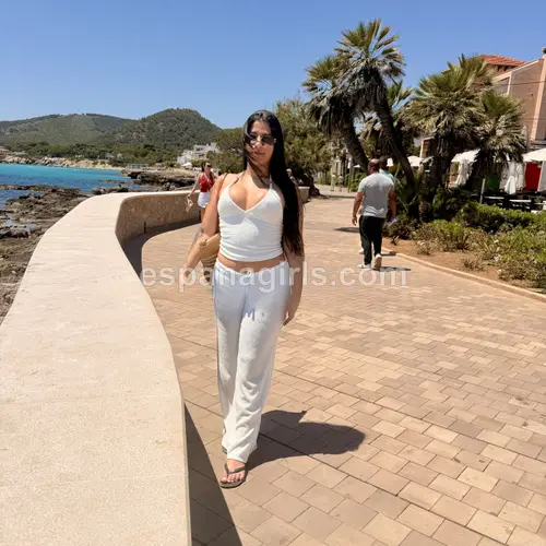 Julia — foto en Mallorca