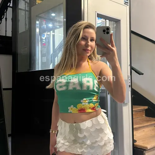 Julia — foto en Madrid